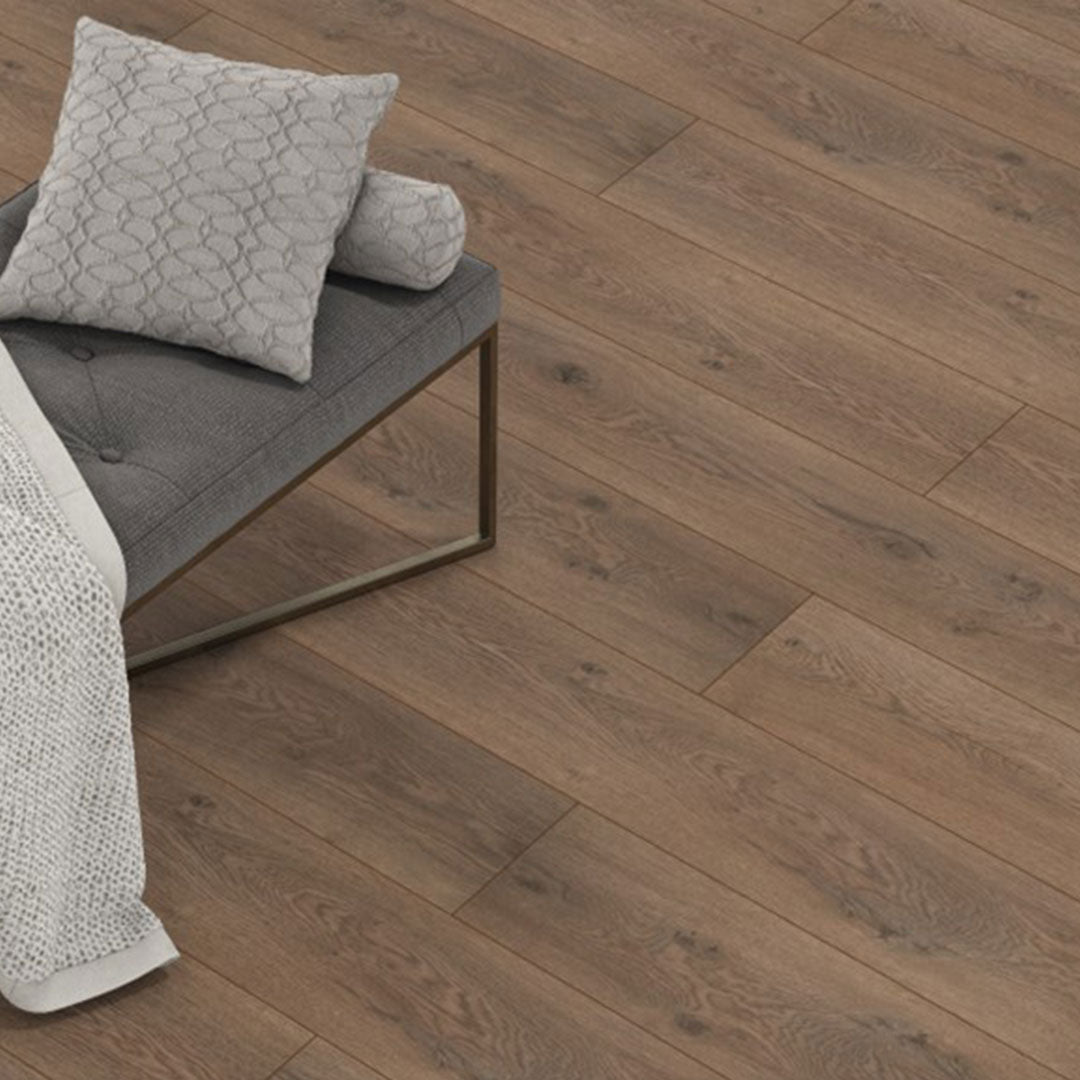 Laminat Viamonte 8 mm Breitdiele